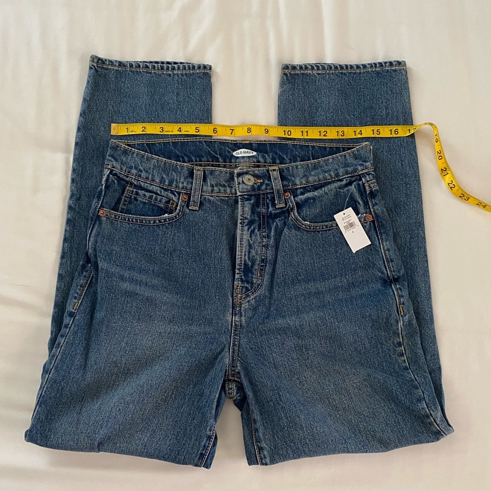 Old Navy High Rise Straight Jeans